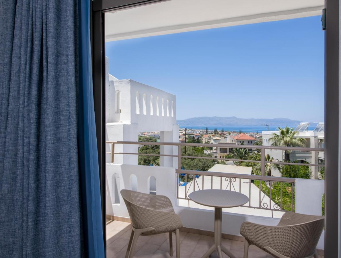 פלטניאס Varouxakis Hotel מראה חיצוני תמונה