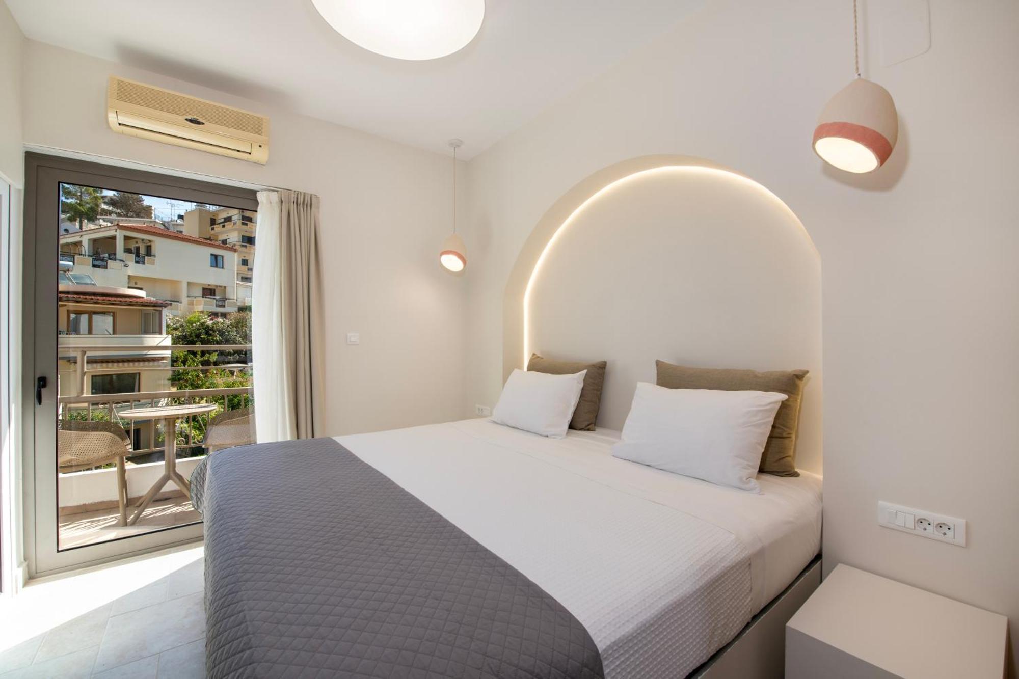 פלטניאס Varouxakis Hotel מראה חיצוני תמונה